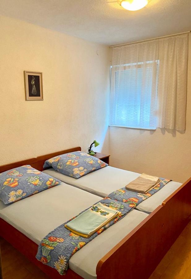 Apartments Simic Trogir Bagian luar foto
