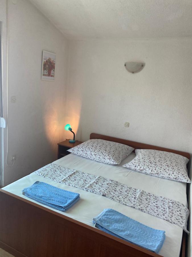 Apartments Simic Trogir Bagian luar foto