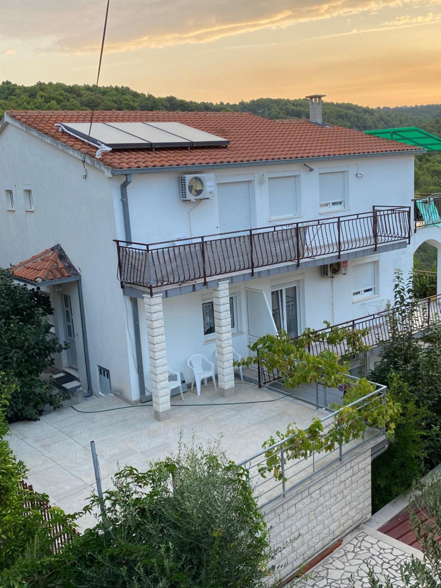 Apartments Simic Trogir Bagian luar foto