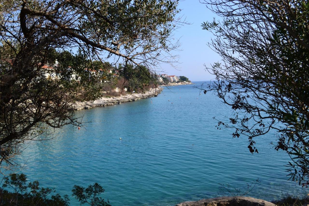 Apartments Simic Trogir Bagian luar foto